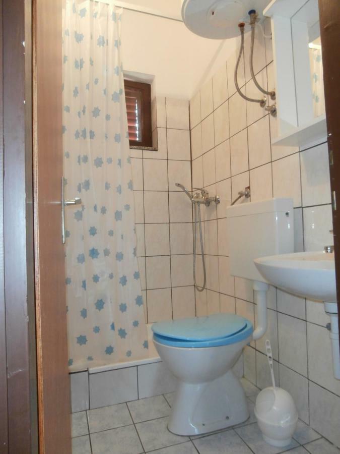 Jure Erceg Apartment Starigrad Paklenica Ngoại thất bức ảnh